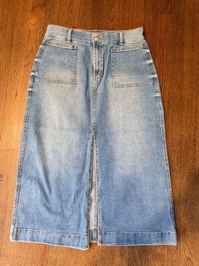 Women’s Midi Denim Skirt - Light Blue